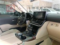 تۆیۆتا لاند کروزەر